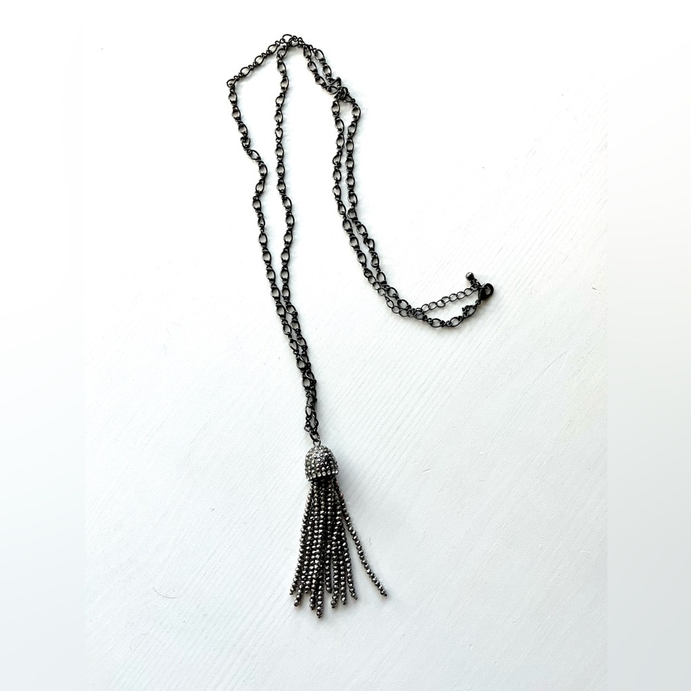Hot Topic Sparkle Fringe Necklace - Picture 3 of 4